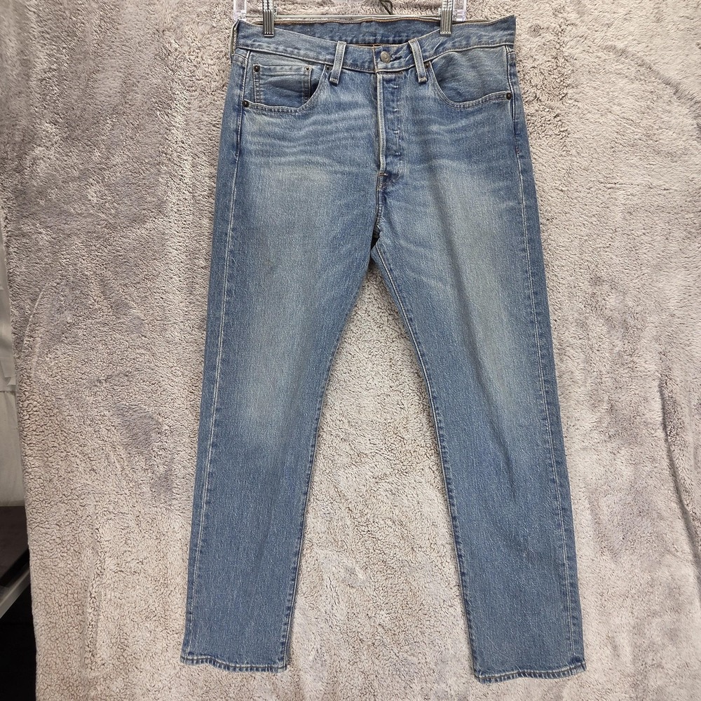 Levis 501 Jeans Mens 32x32 Blue Button Fly Regular Straight Medium Wash